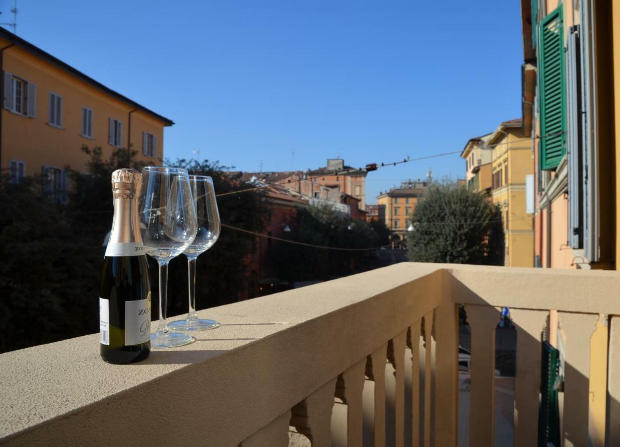 Charming Flat Righi Bologna Apartment Екстериор снимка